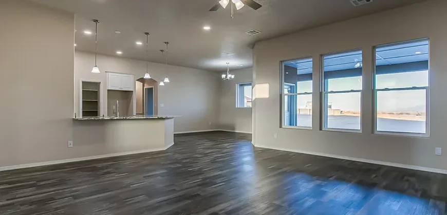 108 2nd St NE, Rio Rancho, NM 87124